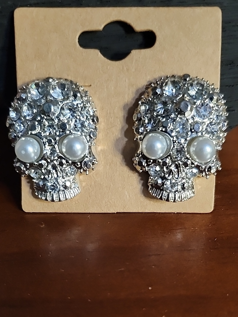 Crystal Skull Earrings with Pearl Eyes - Silver